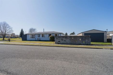 Photo of property in 26 Mararoa Drive, Manapouri, 9679