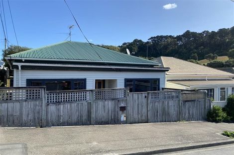 Photo of property in 41 Hall Street, Newtown, Wellington, 6021