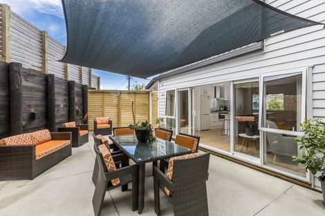 Photo of property in 19 Penton Road, Stanmore Bay, Whangaparaoa, 0932