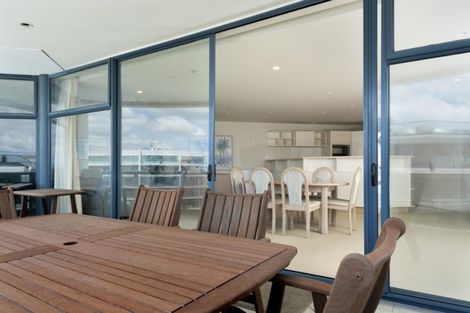 Photo of property in Oceanside Tower 1, 9/2d Maunganui Road, Mount Maunganui, 3116