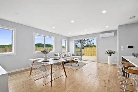 Photo of property in 17 Minerva Avenue, Helensville, 0800