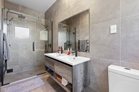 Photo of property in 95 Nobilo Road, Kumeu, 0810