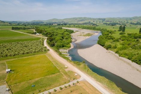 Photo of property in 262a Dakins Road, East Taratahi, Masterton, 5887