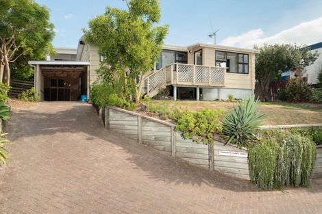 Photo of property in 1016b Papamoa Beach Road, Papamoa Beach, Papamoa, 3118