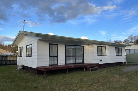 Photo of property in 46b Aquarius Drive, Kawaha Point, Rotorua, 3010