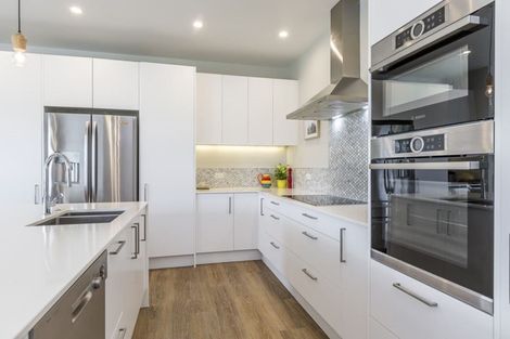 Photo of property in 11 Laly Haddon Place, Matakana, Warkworth, 0985