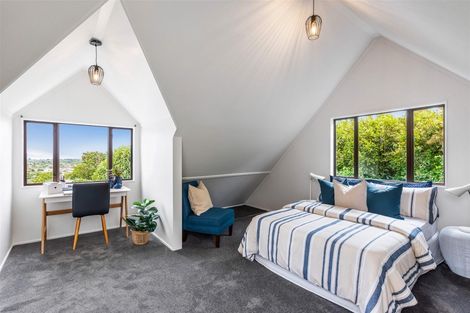 Photo of property in 50 Winara Avenue, Waikanae, 5036