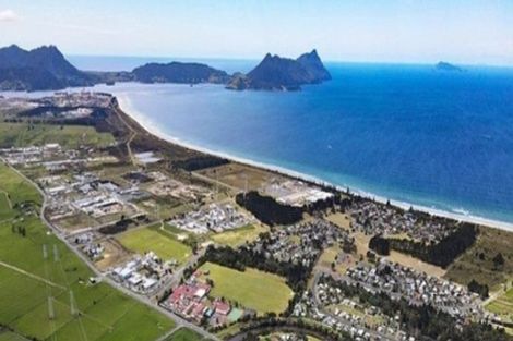 Photo of property in 53 Marsden Point Road, Ruakaka, 0116