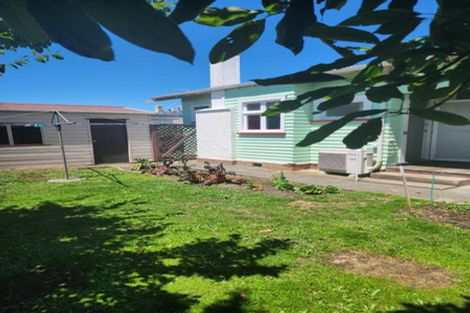 Photo of property in 28 Niblett Street, Whanganui, 4500