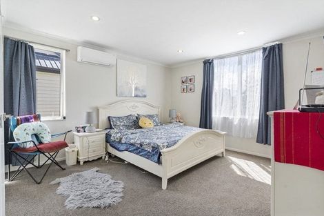 Photo of property in 31 Popokatea Drive, Takanini, 2112