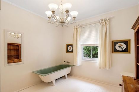 Photo of property in 86 Grey Street, Woodville, 4920