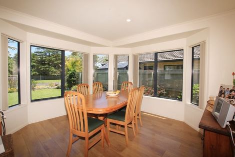 Photo of property in 24 Glencalder Place, Wattle Downs, Auckland, 2103