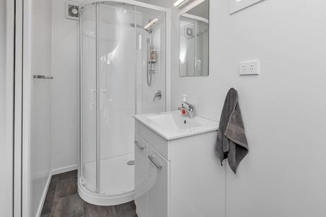 Photo of property in 98 Cartwright Road, Onerahi, Whangarei, 0110