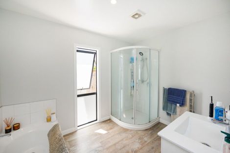 Photo of property in 300 Cambridge Avenue, Ashhurst, 4810