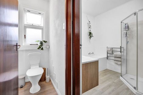 Photo of property in 13 Konini Street, Inglewood, 4330