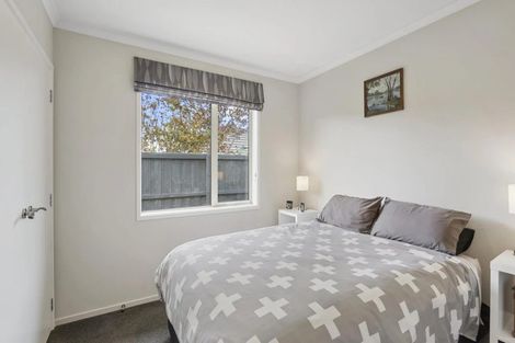 Photo of property in 30 Shillingford Boulevard, Rolleston, 7615