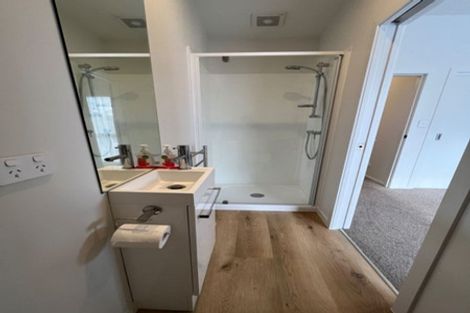 Photo of property in 1/2 Stokes Avenue, Te Atatu Peninsula, Auckland, 0610