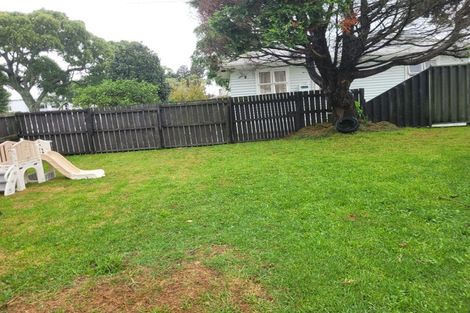 Photo of property in 1/72 Gloucester Road, Manurewa, Auckland, 2102