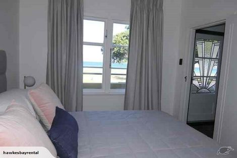 Photo of property in 4/541 Marine Parade, Napier South, Napier, 4110