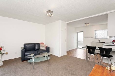 Photo of property in 1/15 Marriner Street, Sumner, Christchurch, 8081