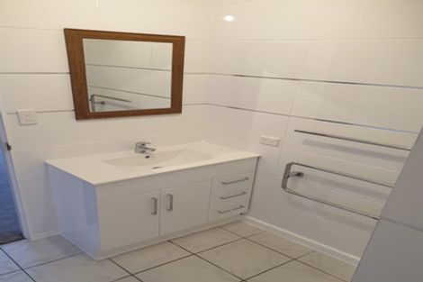 Photo of property in 17 Da Vinci Place, West Harbour, Auckland, 0618