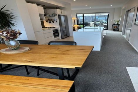 Photo of property in 13/1 Scott Road, Hobsonville, Auckland, 0616