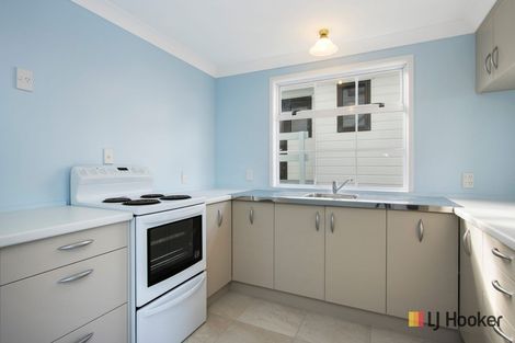 Photo of property in 32 The Terrace, Waihi Beach, 3611