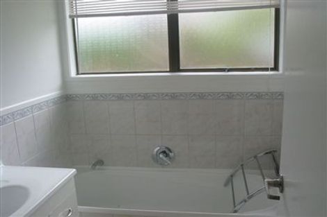 Photo of property in 58 Pemberton Avenue, Bayview, Auckland, 0629