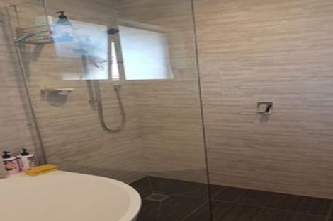 Photo of property in 2/57a Beachville Road, Redcliffs, Christchurch, 8081