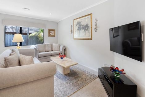 Photo of property in 49 Kristin Lane, Albany, Auckland, 0632