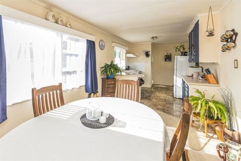 Photo of property in 11 Broadhead Avenue, Tawhero, Whanganui, 4501