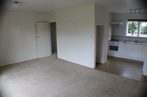 Photo of property in 1/133 Shakespeare Road, Milford, Auckland, 0620