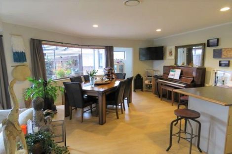 Photo of property in 86 Barrett Road, Whalers Gate, New Plymouth, 4310