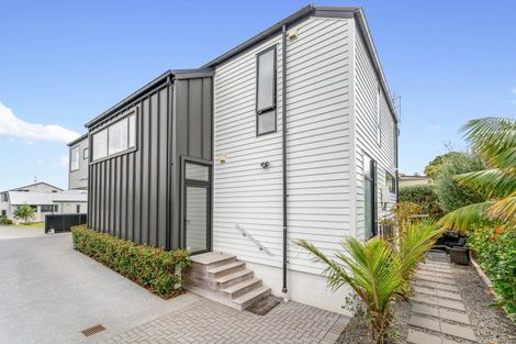 Photo of property in 5/73a The Parade, Bucklands Beach, Auckland, 2012