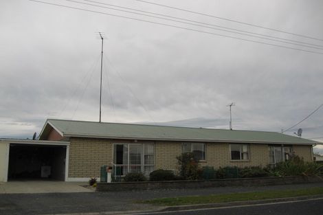 Photo of property in 15 Argyle Street, Balclutha, 9230