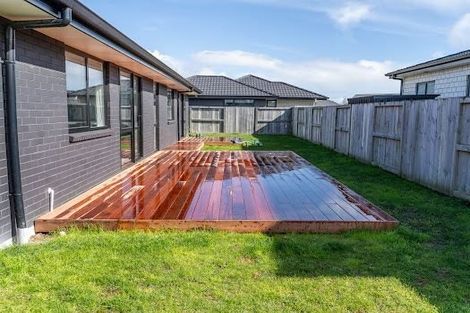 Photo of property in 19 Kimbrae Drive, Rototuna North, Hamilton, 3210