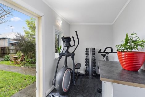 Photo of property in 26 Te Whiti Street, Kilbirnie, Wellington, 6022