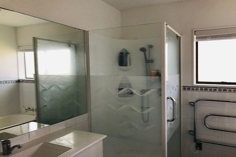 Photo of property in 2/54 Dominion Street, Takapuna, Auckland, 0622