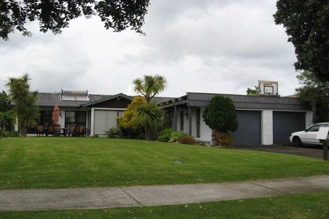 Photo of property in 89 Kiwi Esplanade, Mangere Bridge, Auckland, 2022
