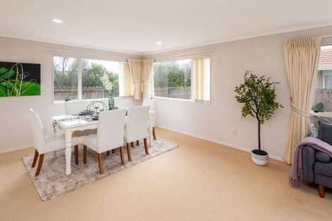 Photo of property in 2/16c Edendale Road, Somerville, Auckland, 2014