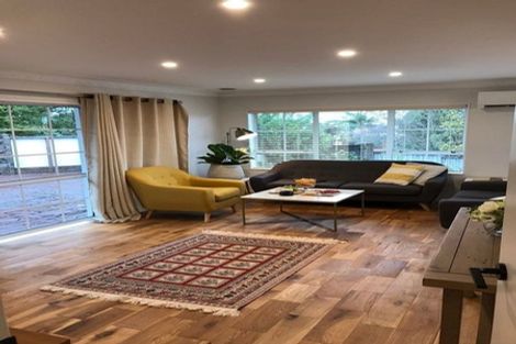 Photo of property in 1/1 Clearwater Cove, West Harbour, Auckland, 0618