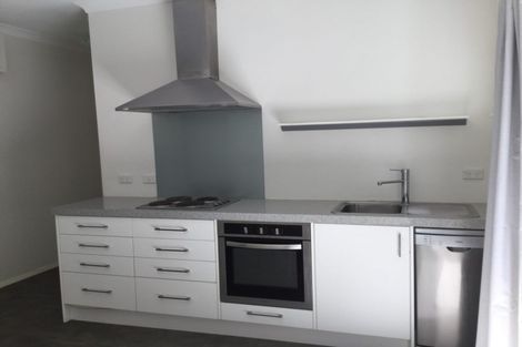 Photo of property in 1 Glasgow Street, Kelburn, Wellington, 6012