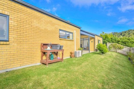 Photo of property in 99 Kyle Road, Greenhithe, Auckland, 0632