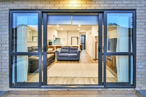 Photo of property in 4/17 Alfriston Road, Manurewa East, Auckland, 2102