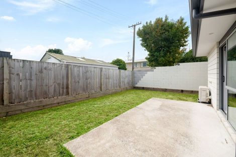 Photo of property in 4/56 Sandwich Road, Saint Andrews, Hamilton, 3200
