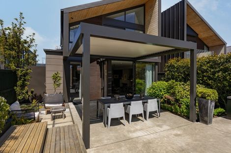 Photo of property in 1/141 Peterborough Street, Christchurch Central, Christchurch, 8013