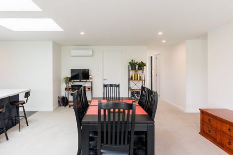 Photo of property in 3 Sardinia Grove, Fitzherbert, Palmerston North, 4410