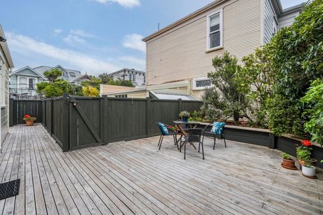 Photo of property in 256 Adelaide Road, Newtown, Wellington, 6021
