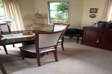 Photo of property in 12 Malin Place, Pinehill, Auckland, 0632