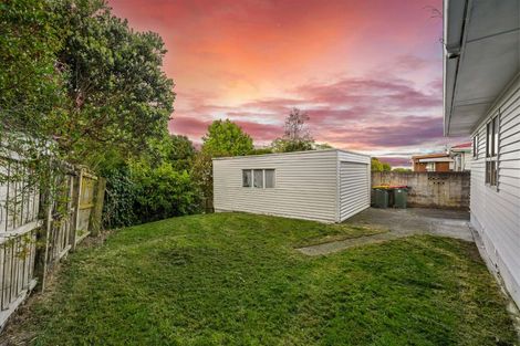 Photo of property in 26 Hartley Terrace, Massey, Auckland, 0614